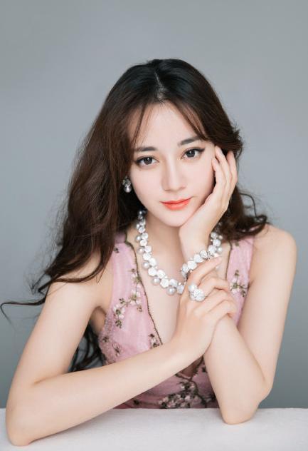 新疆女明星名字含义,揭秘名字背后的美丽寓意